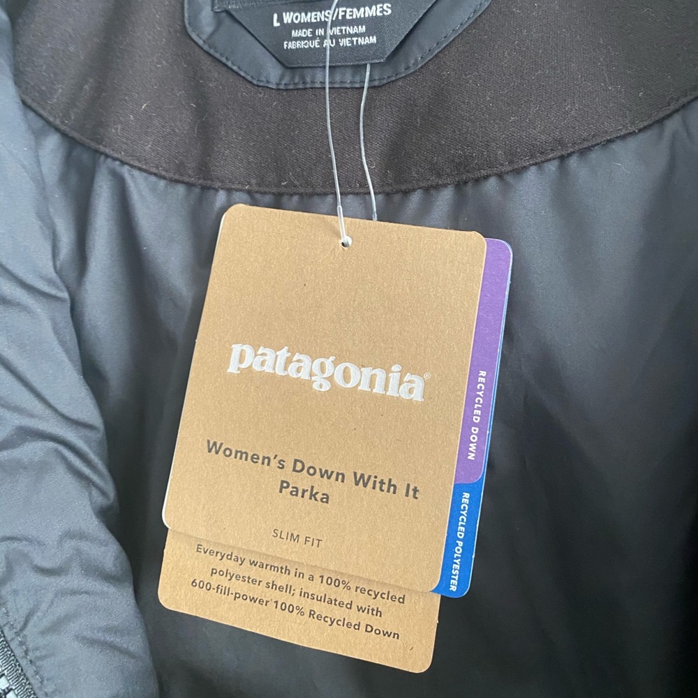 Patagonia Down With It Parka - Picture 15 of 15
